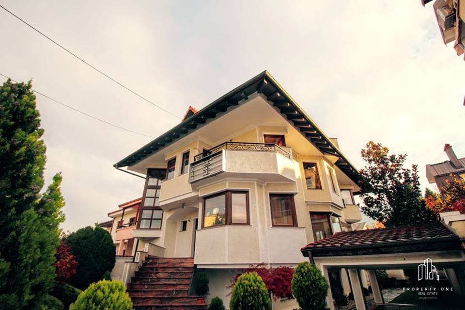 Haus in Taftalidze - За Изнајмување - Карпош - Image 1
