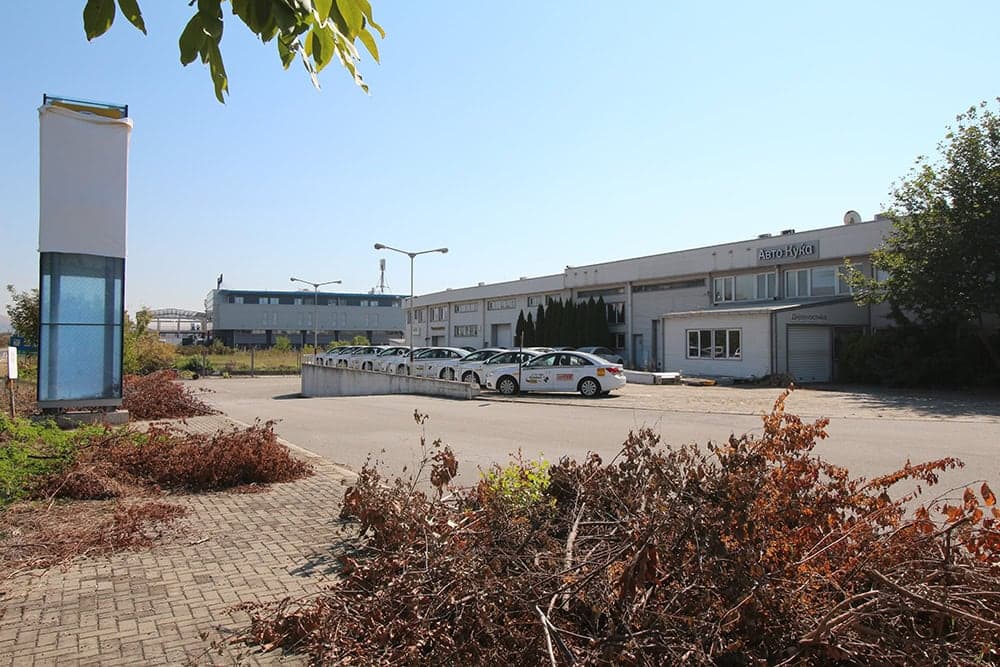 Деловен Објект во Илинден - 2