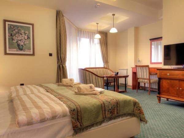 Hotel in Center for sale - For Sale - Karposh - Image 5