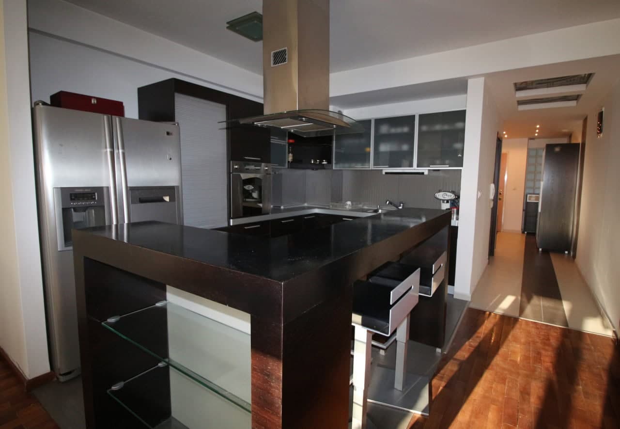 Ексклузивен стан во Центар - За Изнајмување - Центар - Слика 7