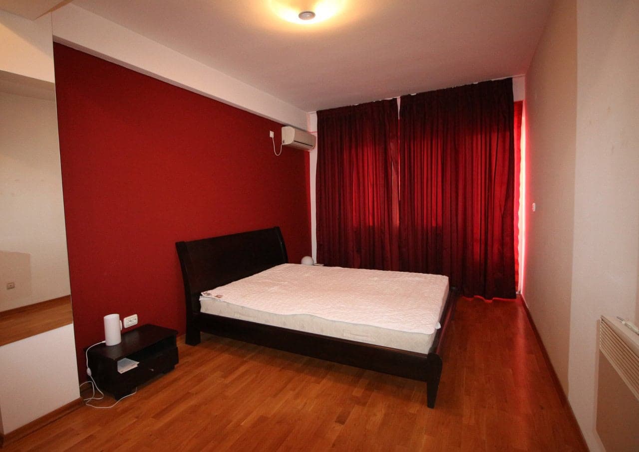 Ексклузивен стан во Центар - За Изнајмување - Центар - Слика 8