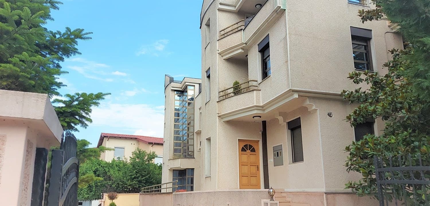 Beautiful house for sale in Crniče - For Sale - Crniche - Image 1