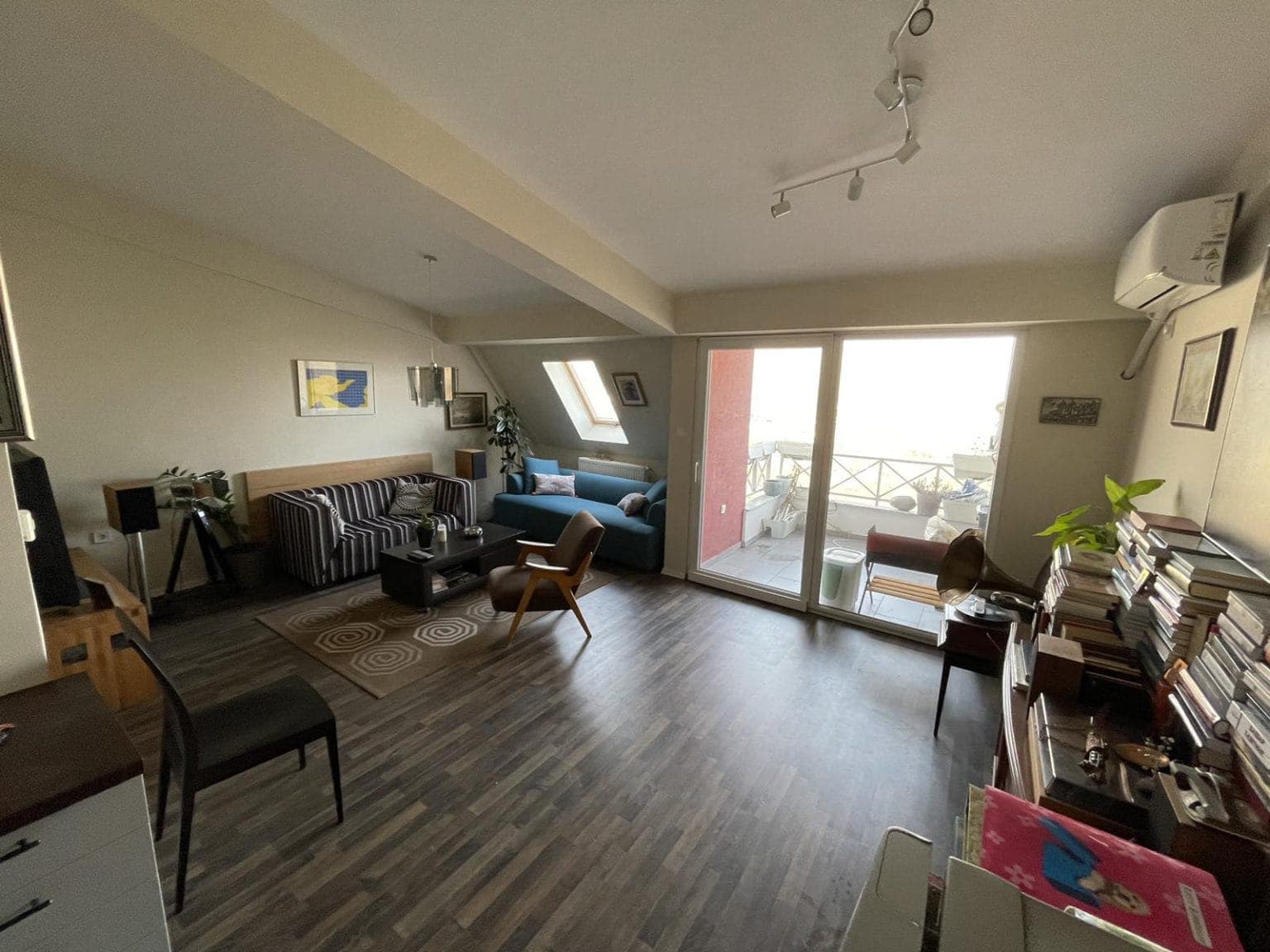 Apartment 77m2 in Sopishte - For Sale - Sopishte