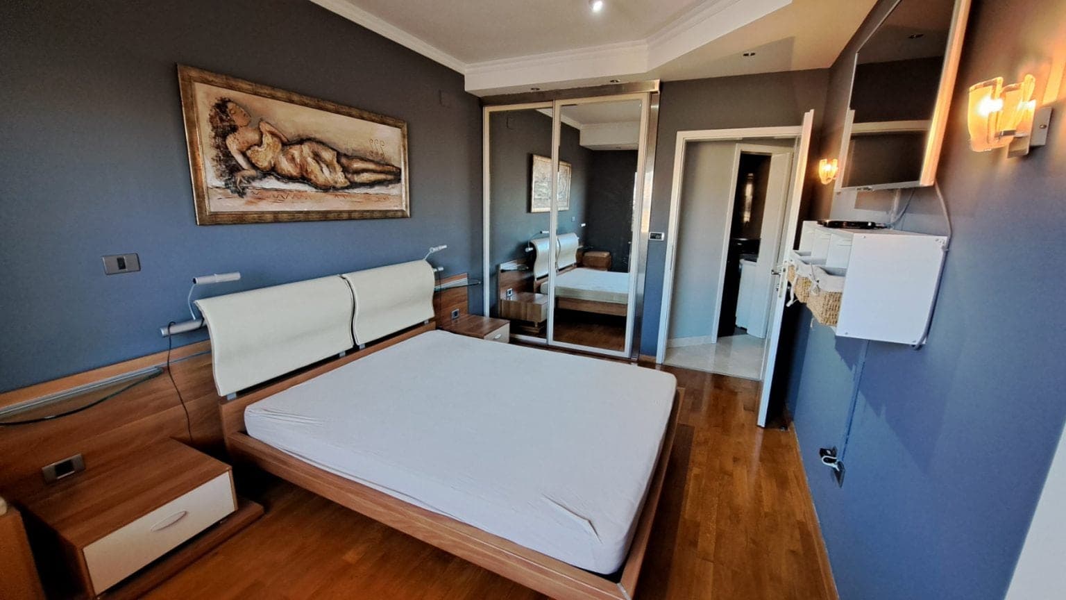 Стан 86м2 во Центар - За Изнајмување - Центар - Слика 5