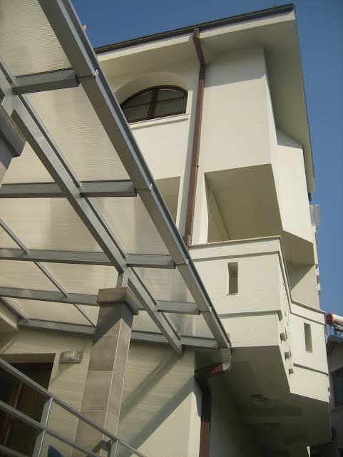 Exclusive house 215m2 for sale on Vodno - 2