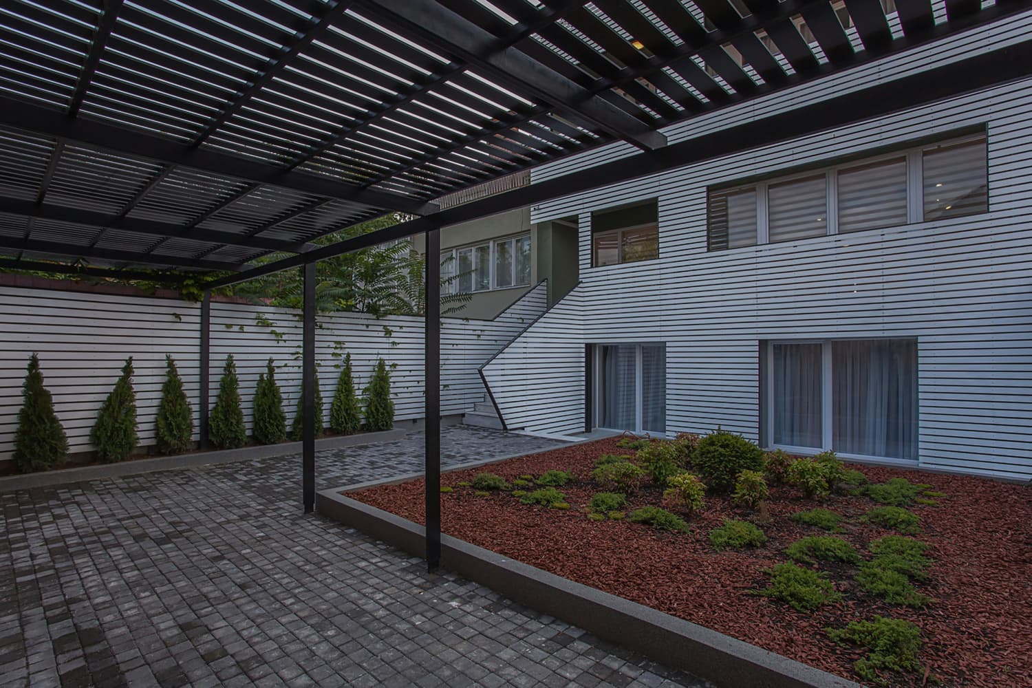 Ексклузивна куќа во Центар до Кале - За Изнајмување - Центар - Слика 10