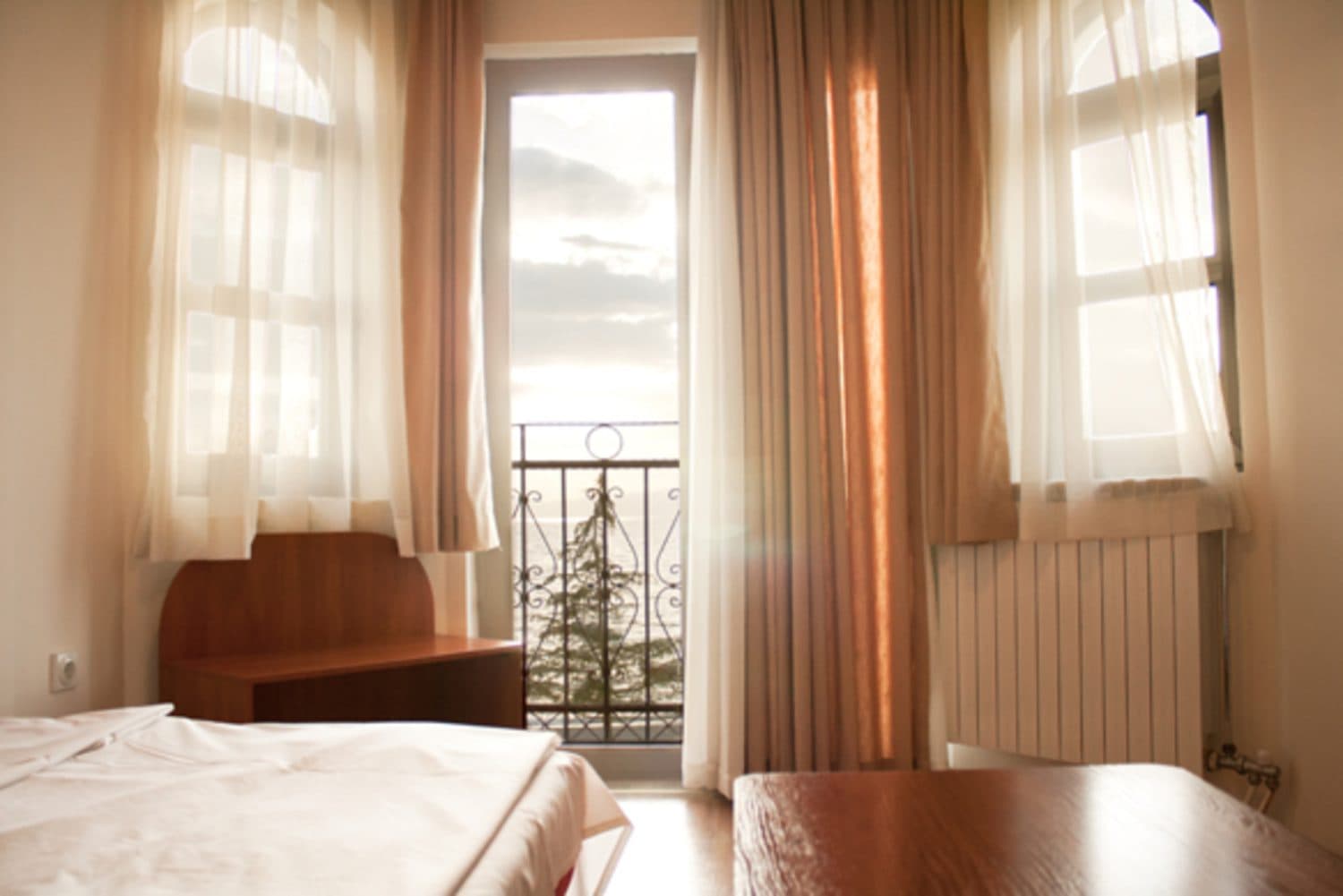 Boutique hotel 740m2 in Peshtani Ohrid - For Sale - Ohrid - Image 5