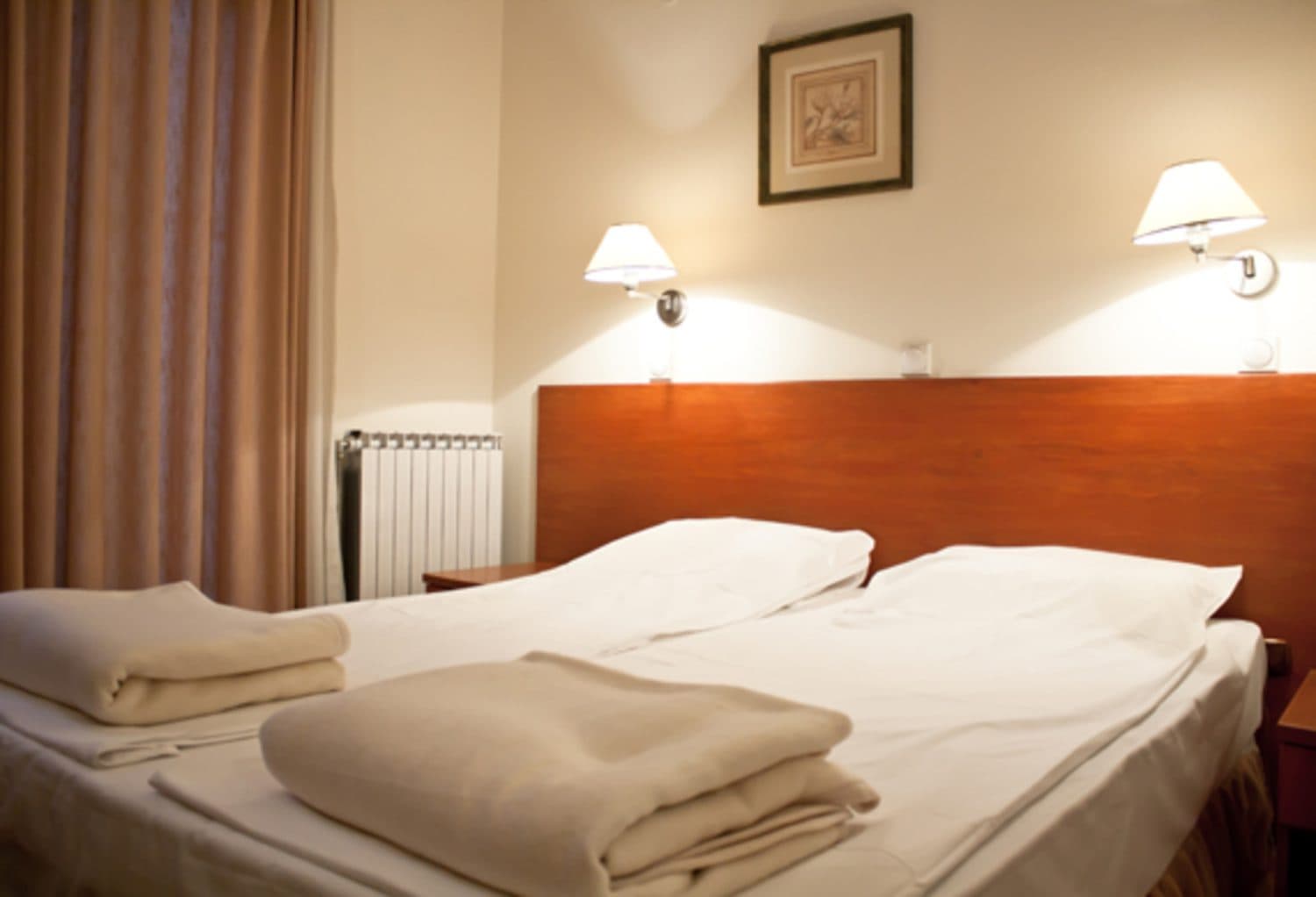 Boutique hotel 740m2 in Peshtani Ohrid - For Sale - Ohrid - Image 2