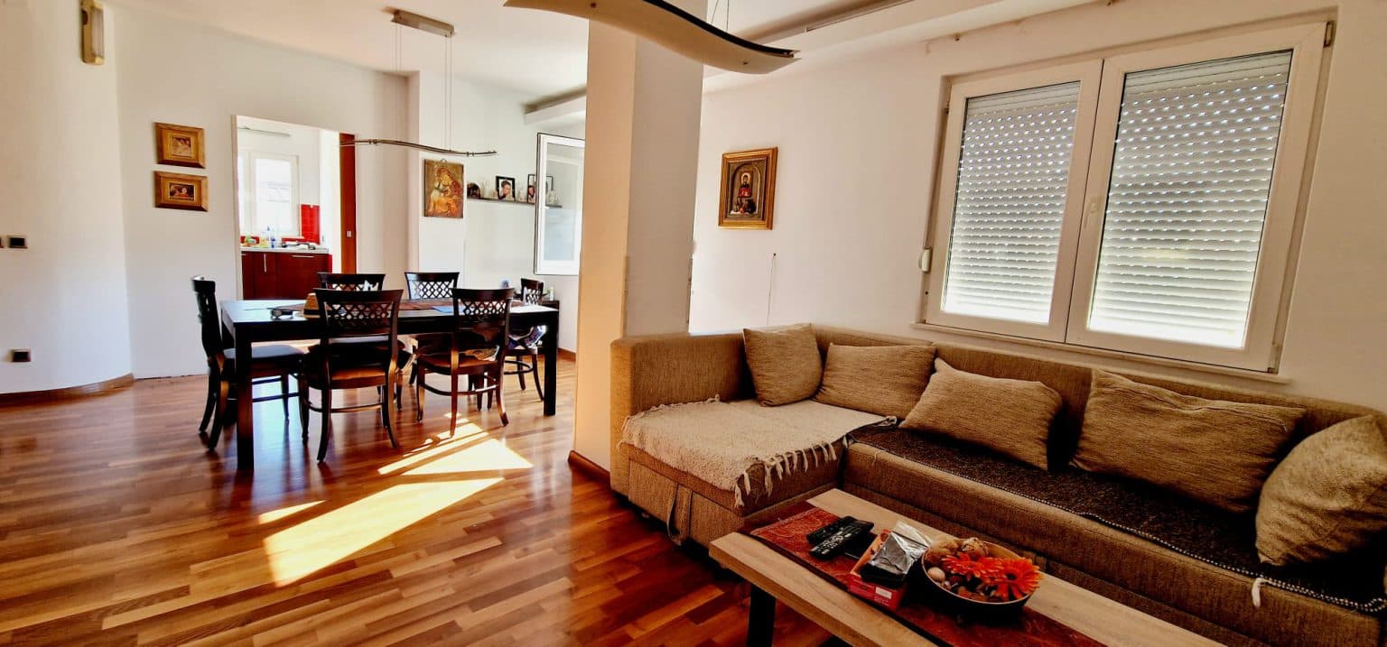 Duplex apartment 118m2 with beautiful views in Ohrid - For Sale - Ohrid