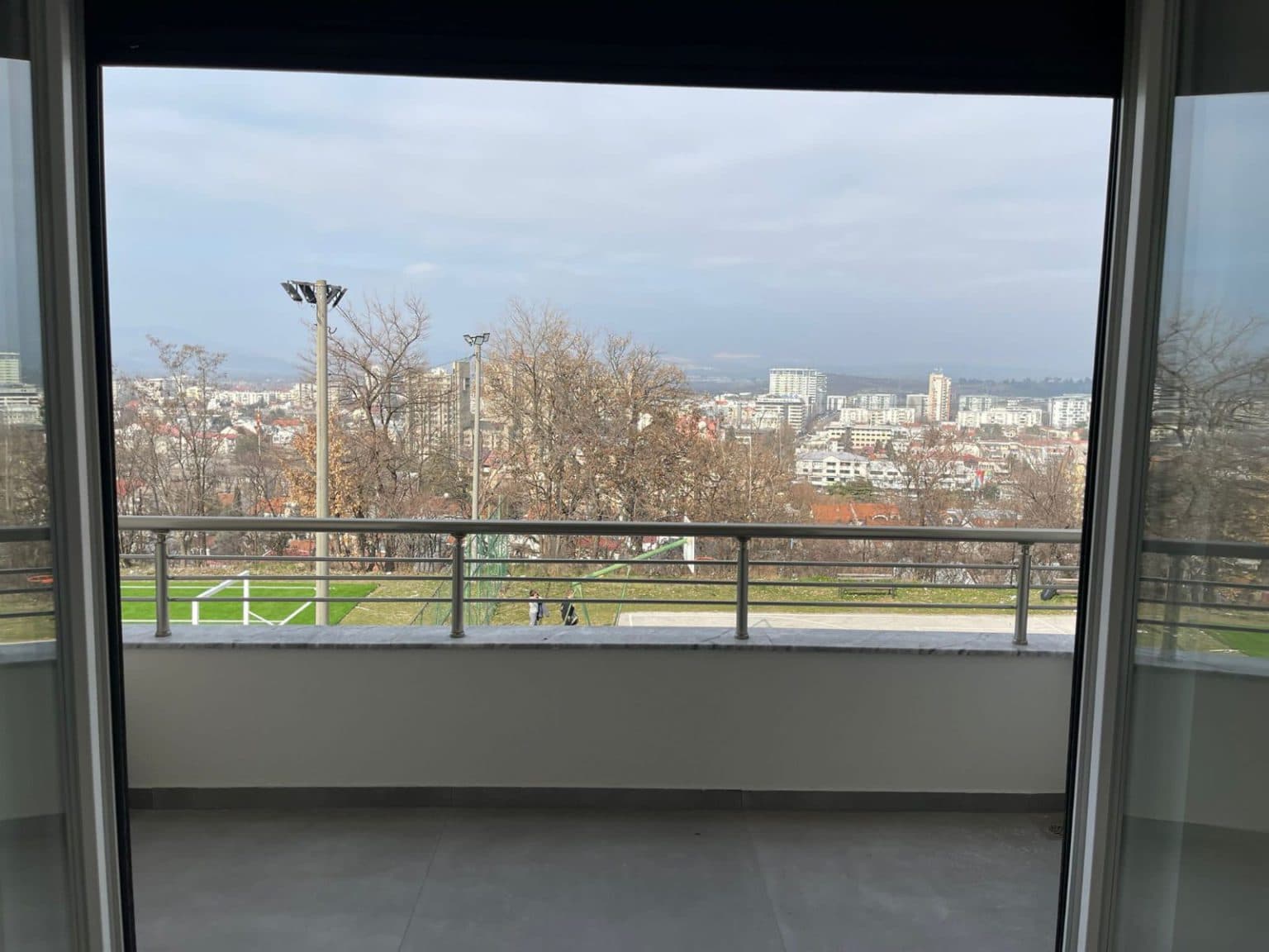 New modern house in Zhdanec - For Rent - Karposh - Image 6