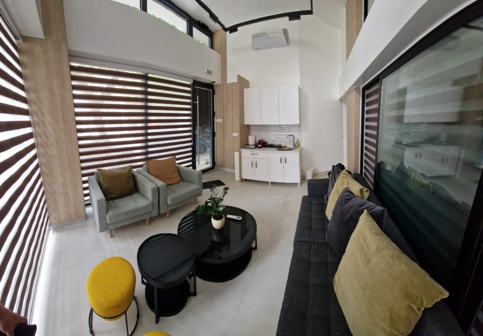Apartments 50m2 in Thessaloniki - For Rent - Greece - Image 23