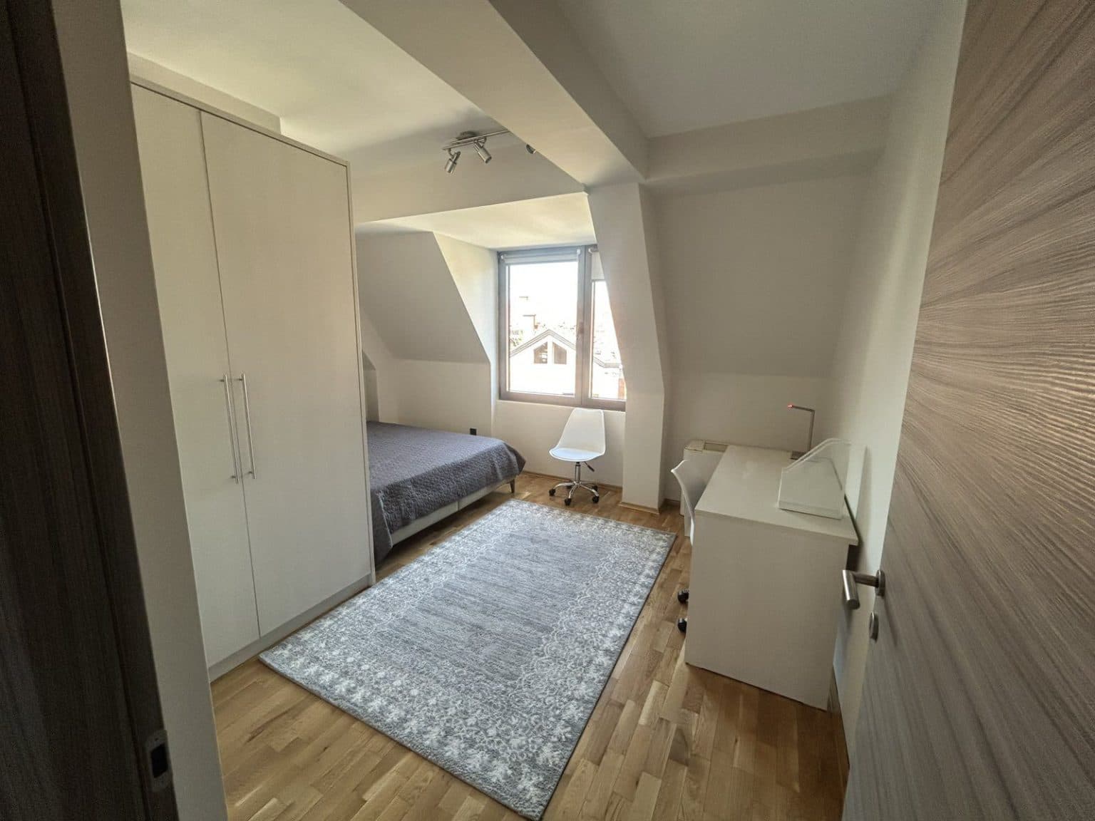 Modern apartment 140m2 in Crniche - For Rent - Crniche - Image 8