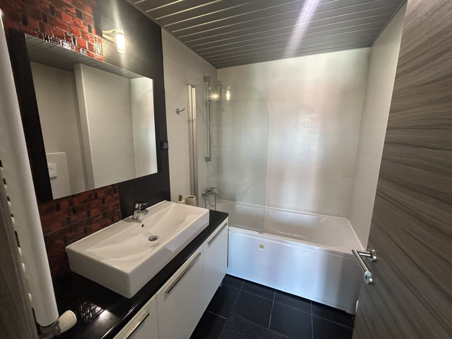 Modern apartment 140m2 in Crniche - For Rent - Crniche - Image 11