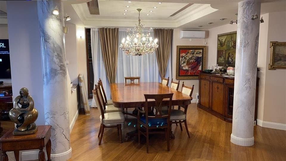 Spacious house 600m2 in Taftalidze - For Rent - Karposh - Image 7