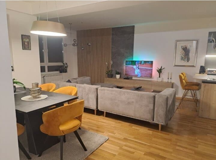 Модерен стан 104м2 во Маџари - 2