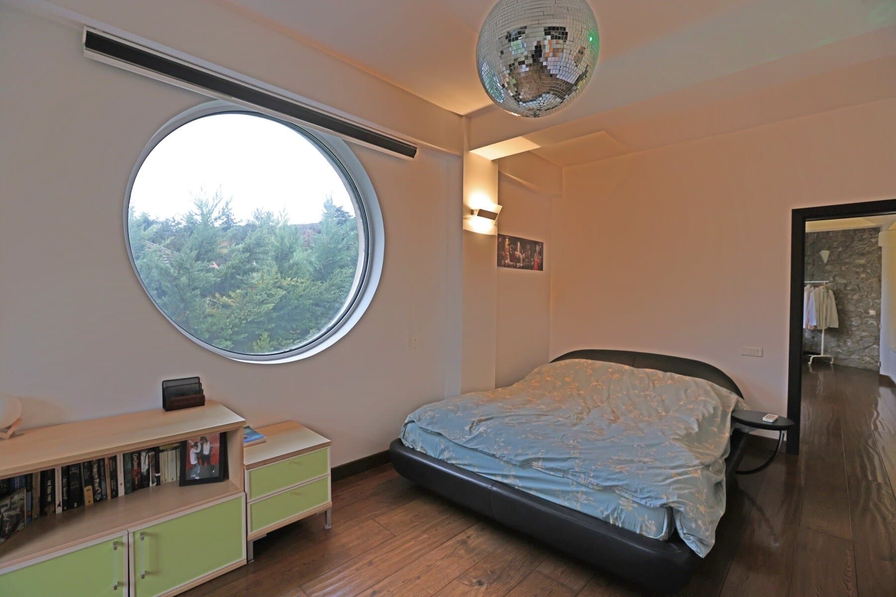 Exclusive residence on Vodno - For Rent - Vodno - Image 16