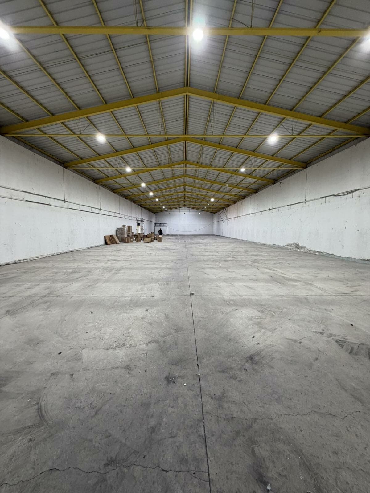 Магацин 1000м2 во Кисела Вода - За Изнајмување - Кисела Вода - Слика 5