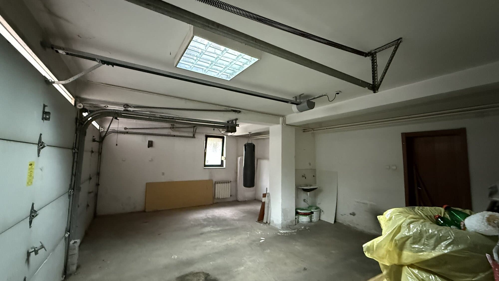 House 485m2 in Crnice - For Rent - Crniche - Image 39