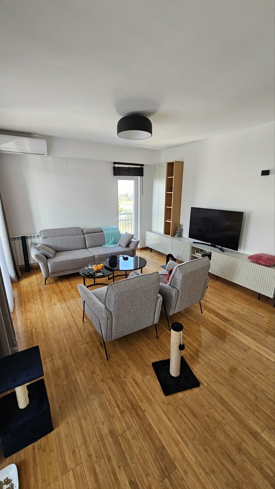 Стан 89м2 во Аеродром - За Продажба - Аеродром