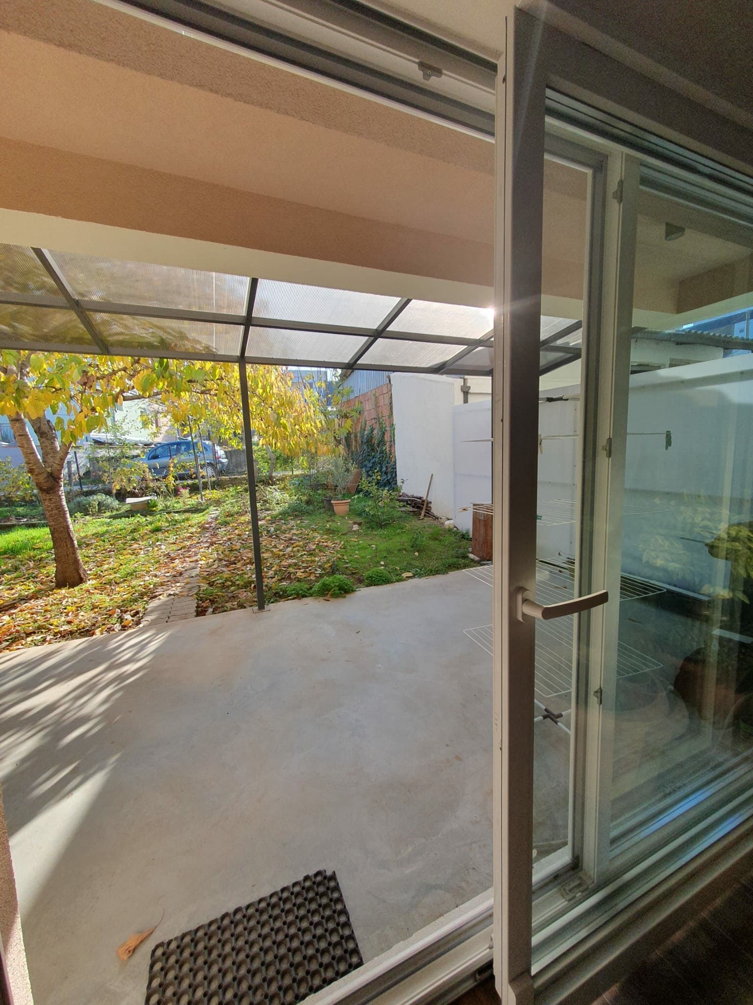 House 124m2 in Zhdanec - For Rent - Karposh - Image 13