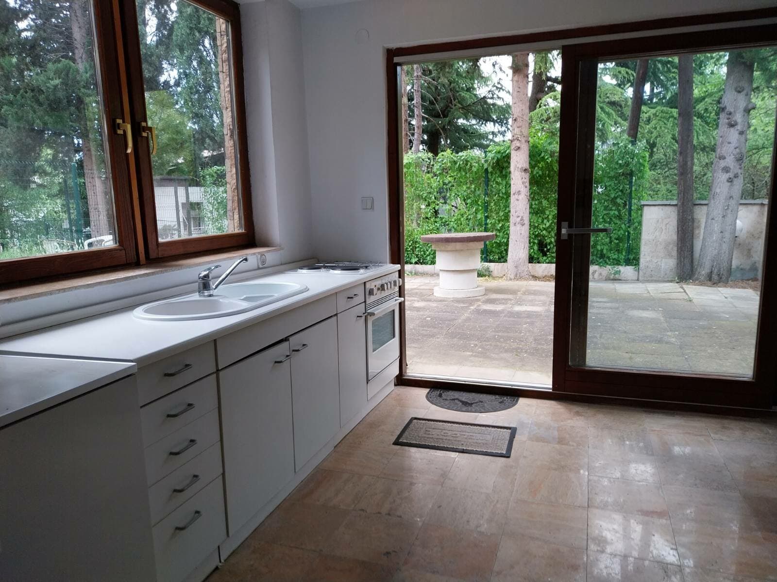 House 150m2 with yard in Vodno - For Sale - Vodno - Image 4