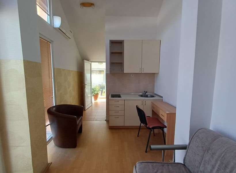 Деловен простор 530м2 во Петровец - За Продажба - Скопје - Слика 15