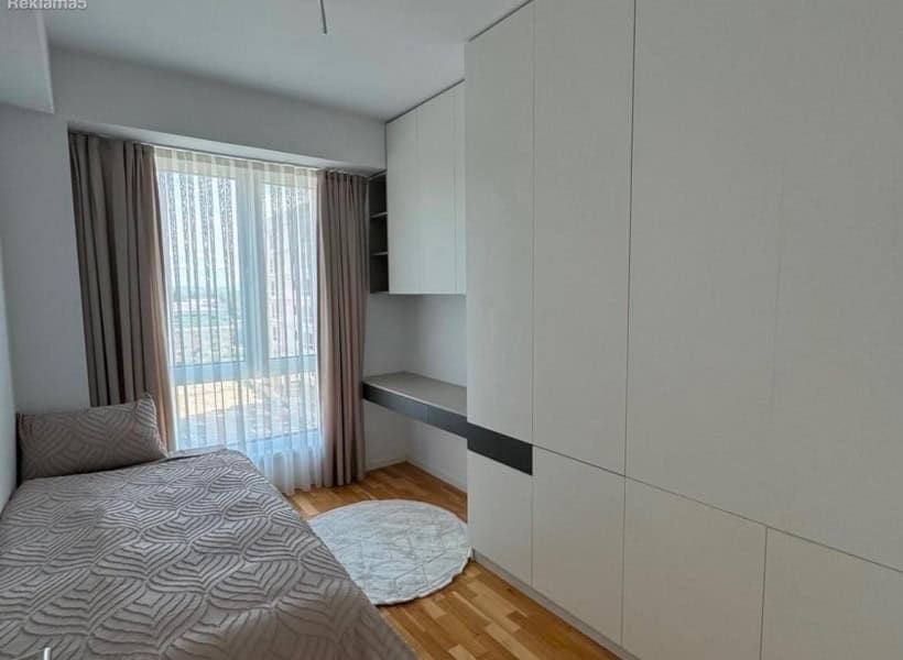 Комфорен стан 80м2 во East Gate - За Изнајмување - Скопје - Слика 5