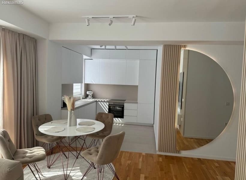 Комфорен стан 80м2 во East Gate - 2