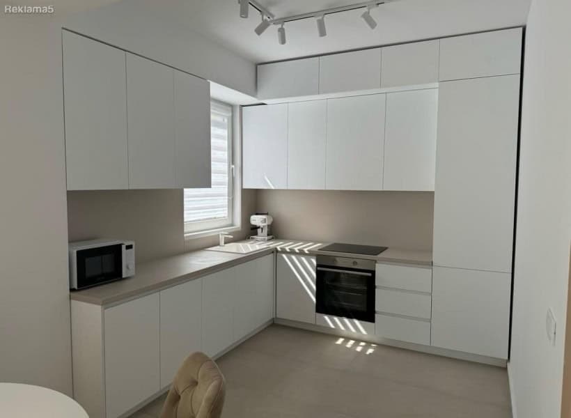 Комфорен стан 80м2 во East Gate - 3