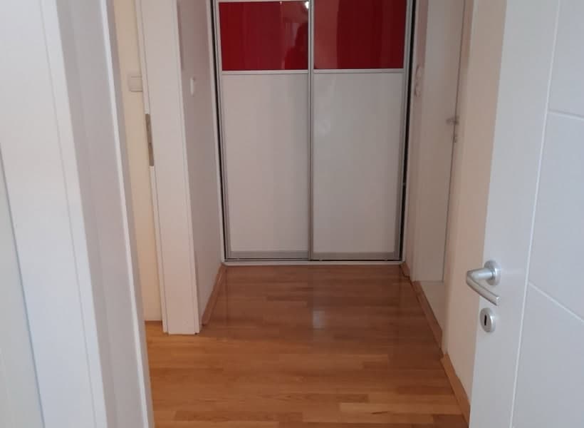 Apartment 80m2 in Center - For Rent - Skopje - Image 5