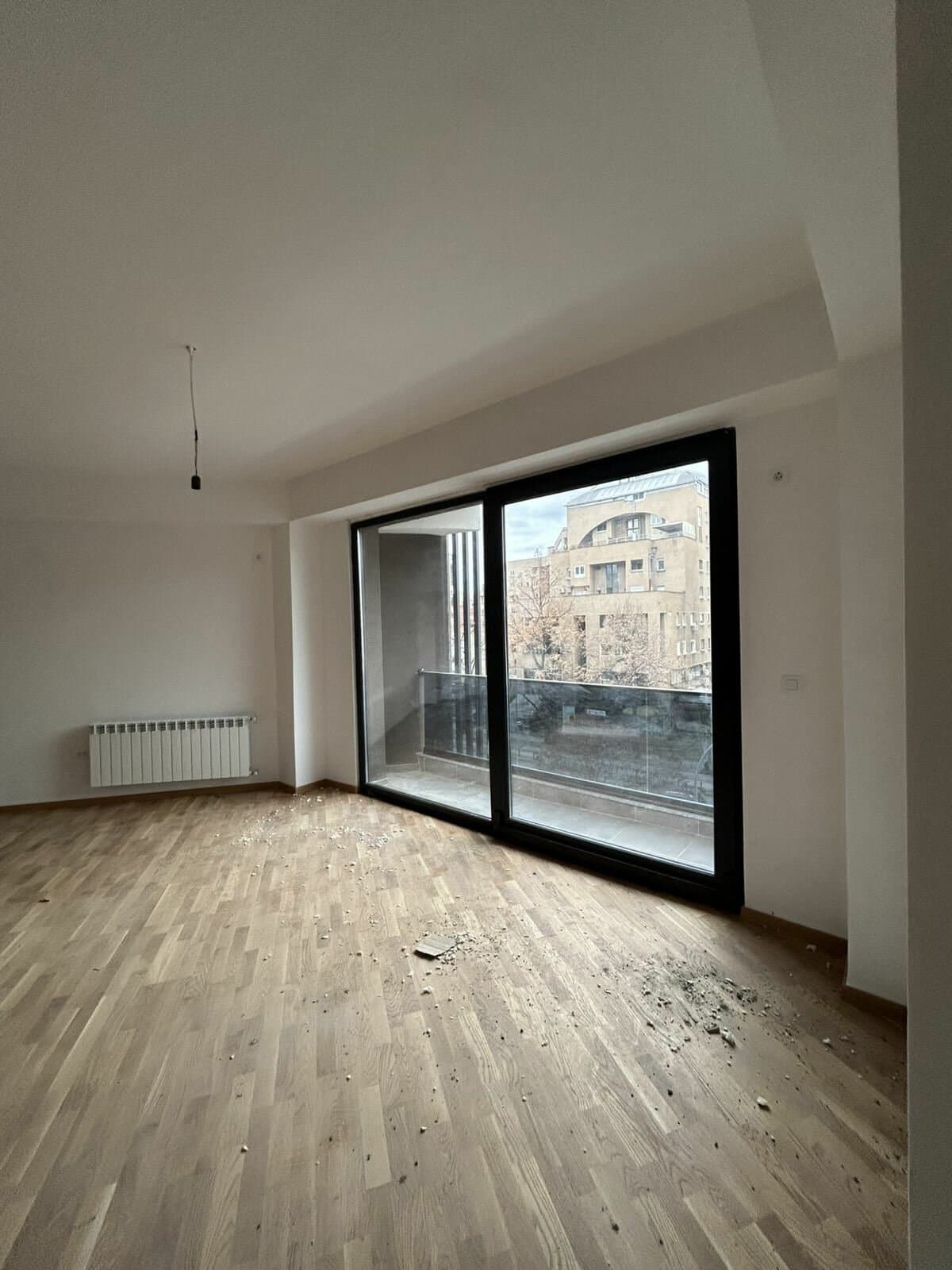 Деловен простор 80м2 во Центар - За Изнајмување - Центар - Слика 3