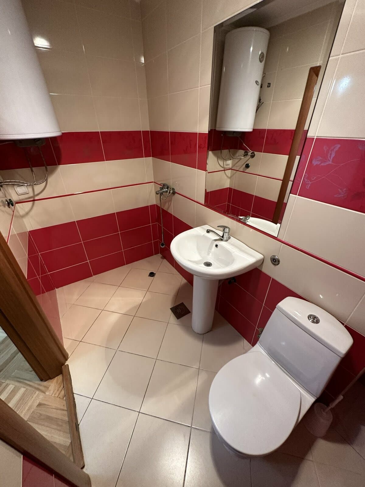 Деловен простор 193м2 во Центар - За Изнајмување - Центар - Слика 12