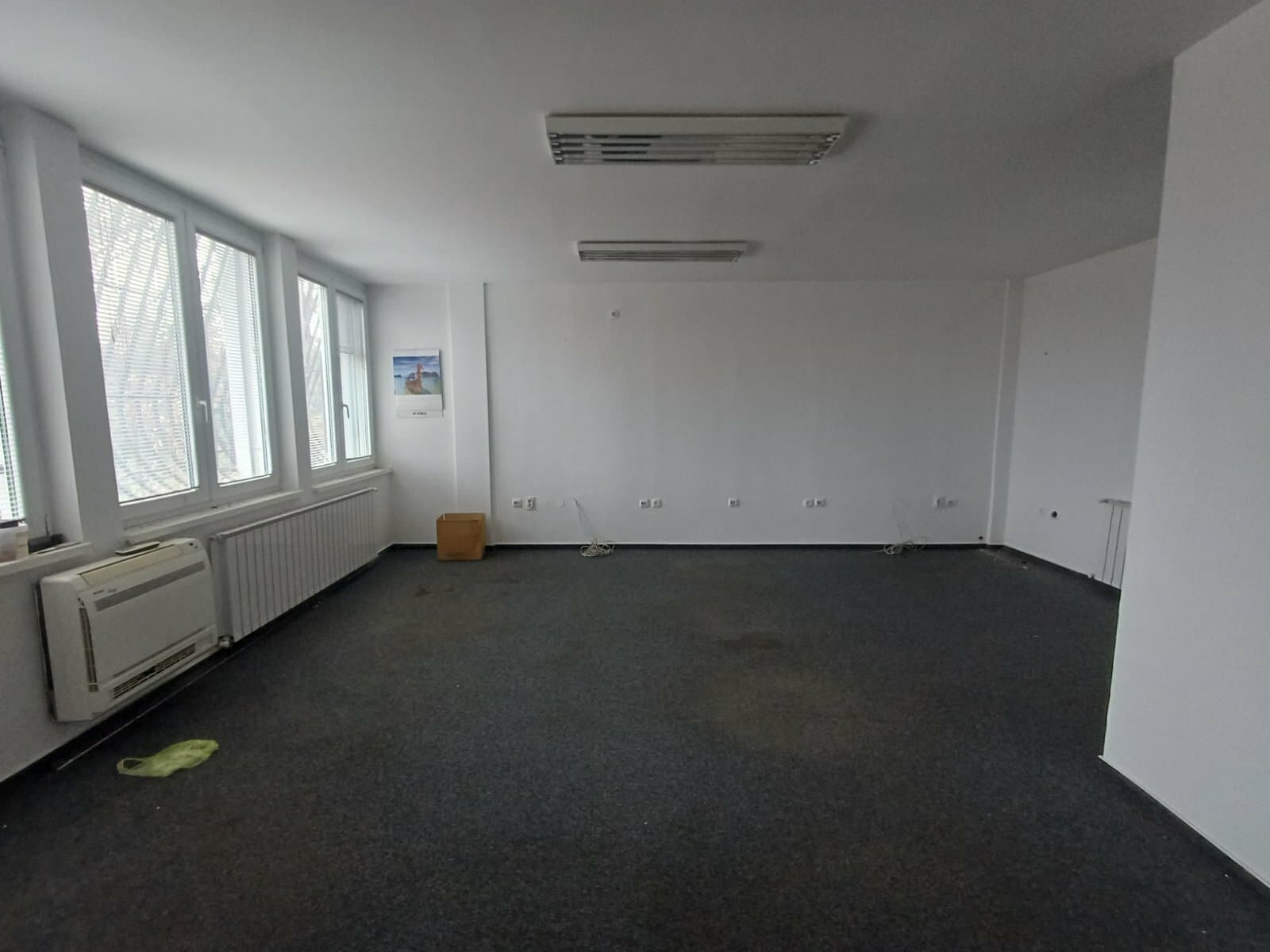 Деловен објект во Пинтија - За Продажба - Кисела Вода - Слика 4