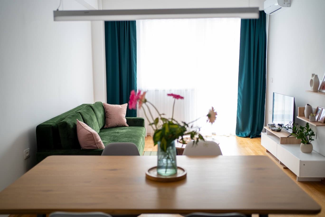 Опремен стан 50м2 во East Gate - 3