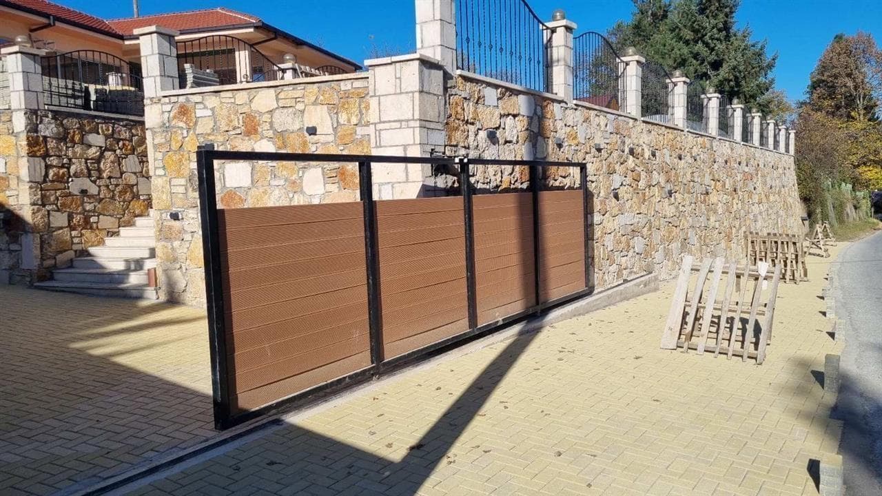 Деловен објект во близина на Марков Манастир - За Продажба - Студеничани - Слика 12