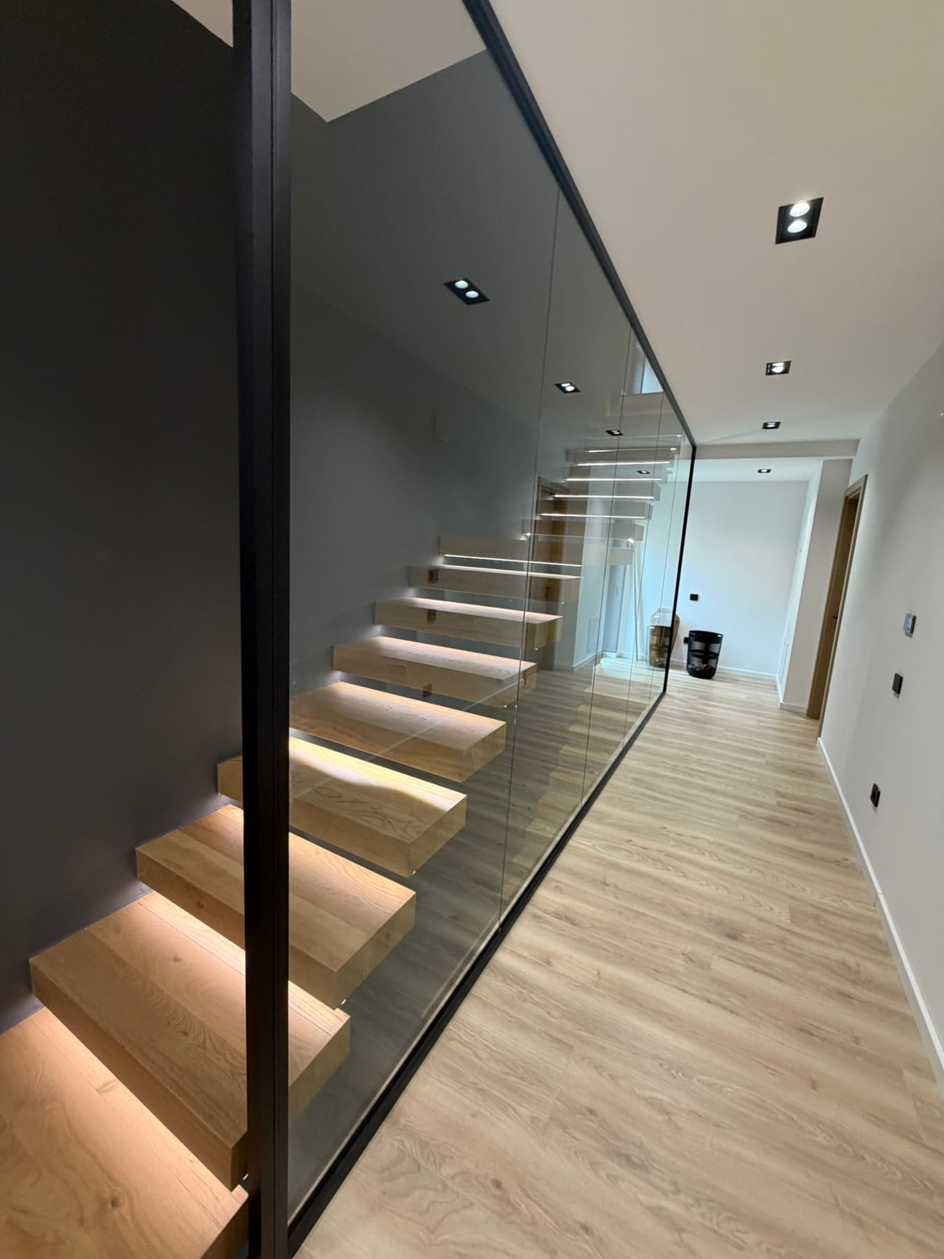 Exclusive House in Mavrovo - For Sale - Mavrovo - Image 15