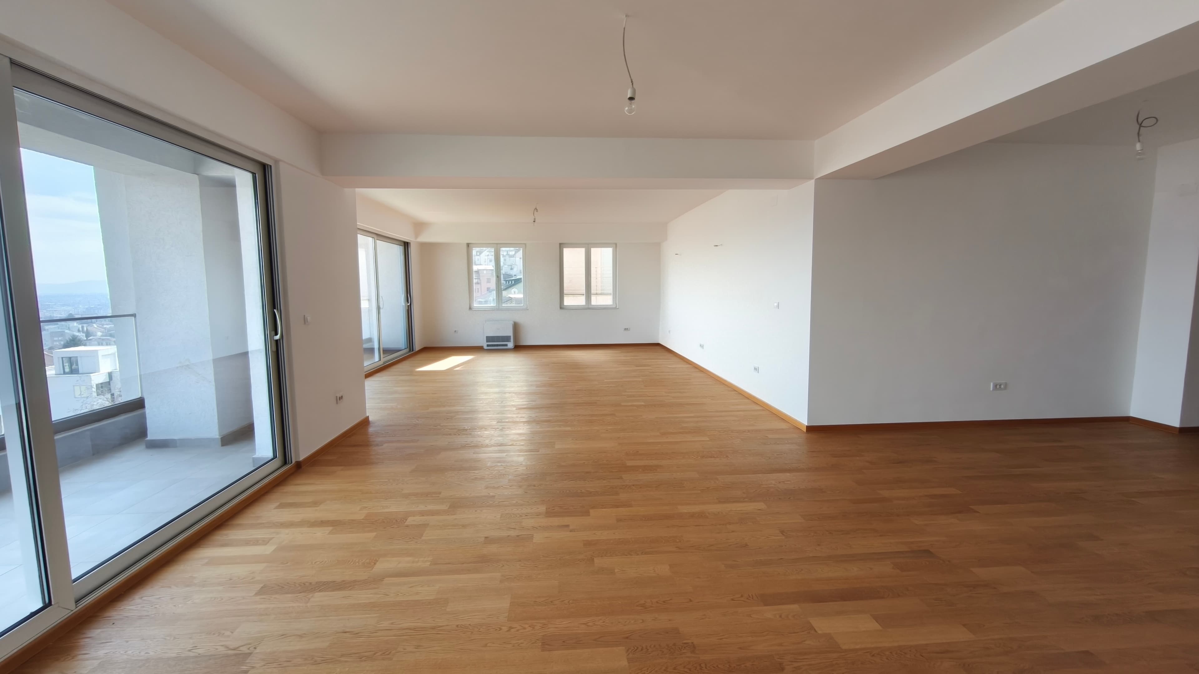 Spacious 167m2 Apartment on Vodno - 3