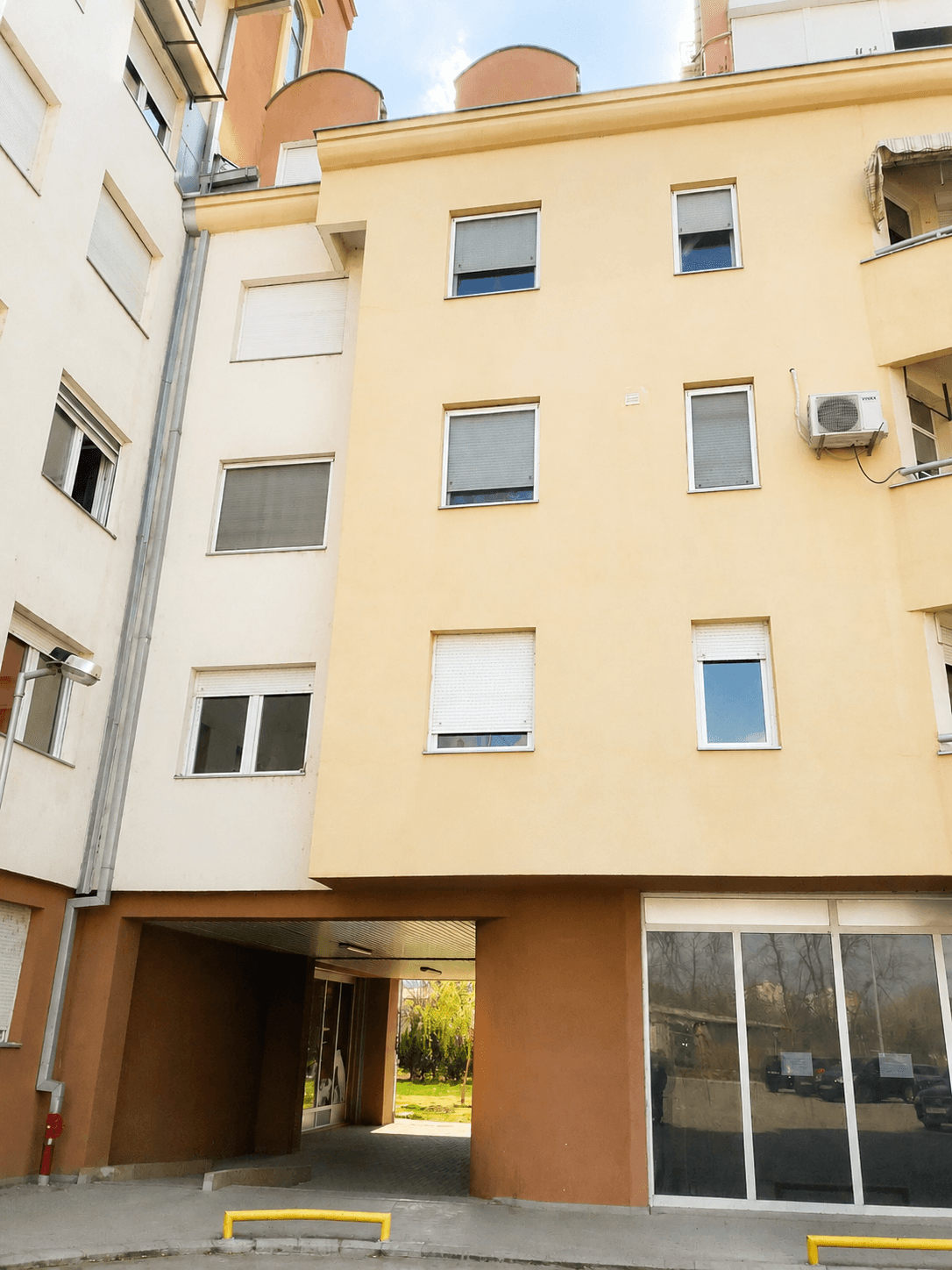 Apartment 57m2 in Aerodrom - For Rent - Skopje - Image 10