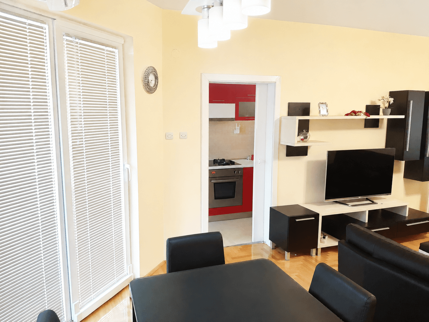 Apartment 57m2 in Aerodrom - For Rent - Skopje - Image 5