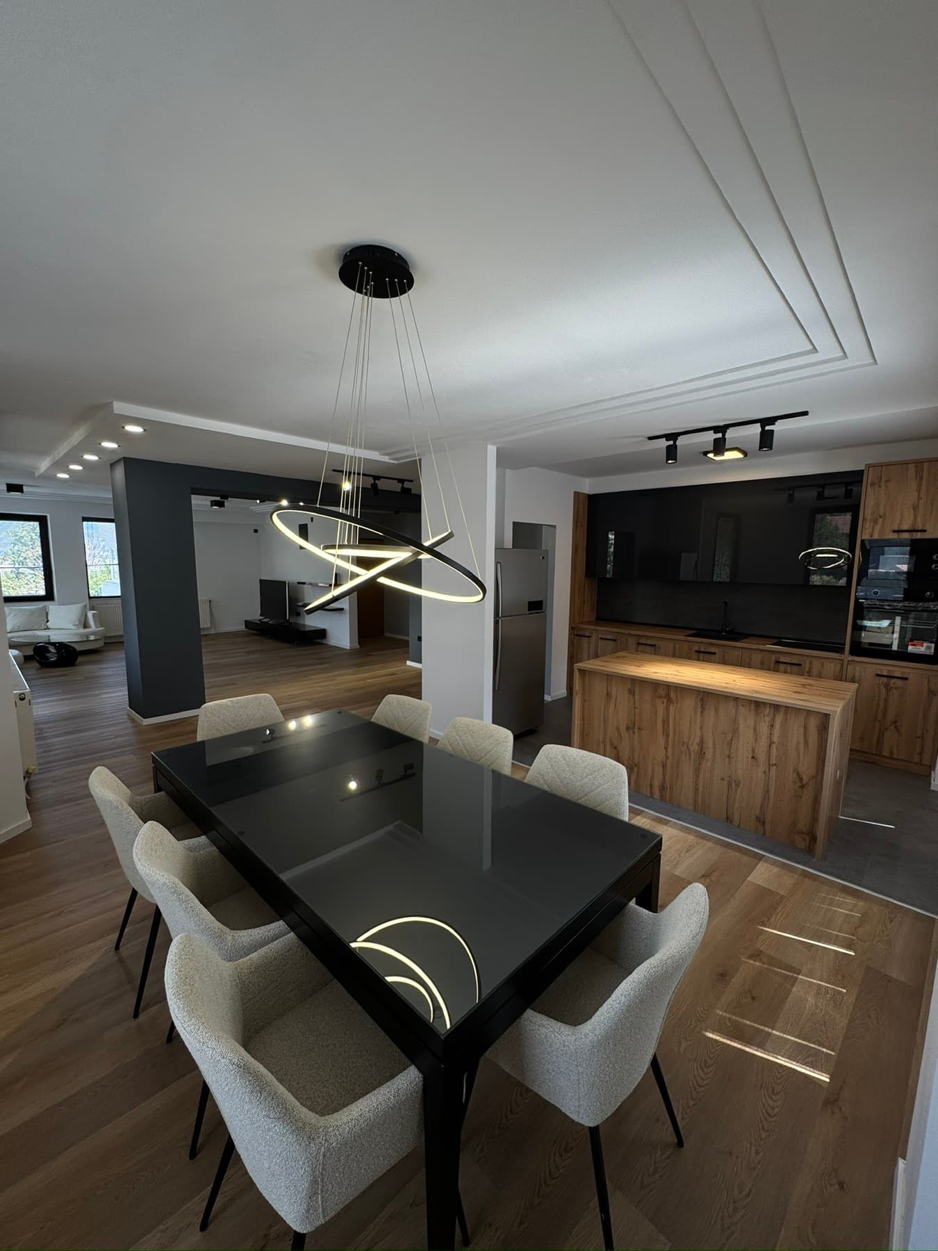 Стан 160м2 во Црниче - За Изнајмување - Црниче