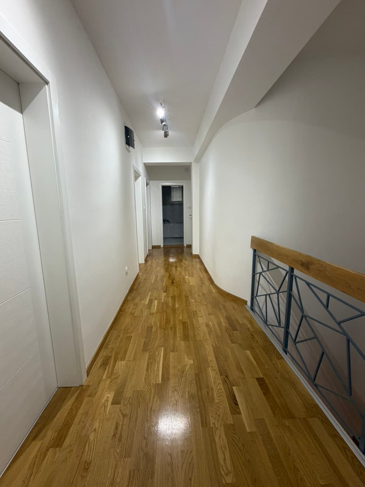 Дуплекс 130м2 во Тафталиџе 1 - За Изнајмување - Карпош - Слика 8