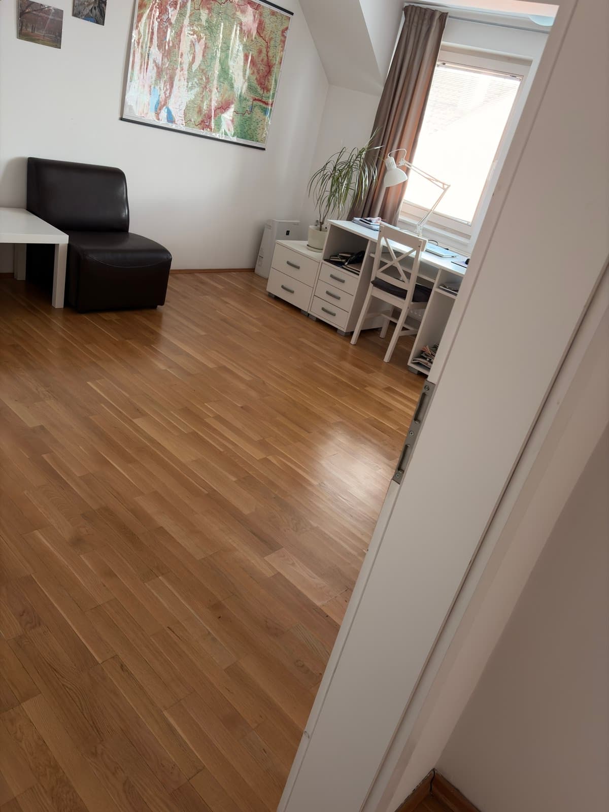 Стан 200м2 во Тафталиџе - За Изнајмување - Карпош - Слика 12