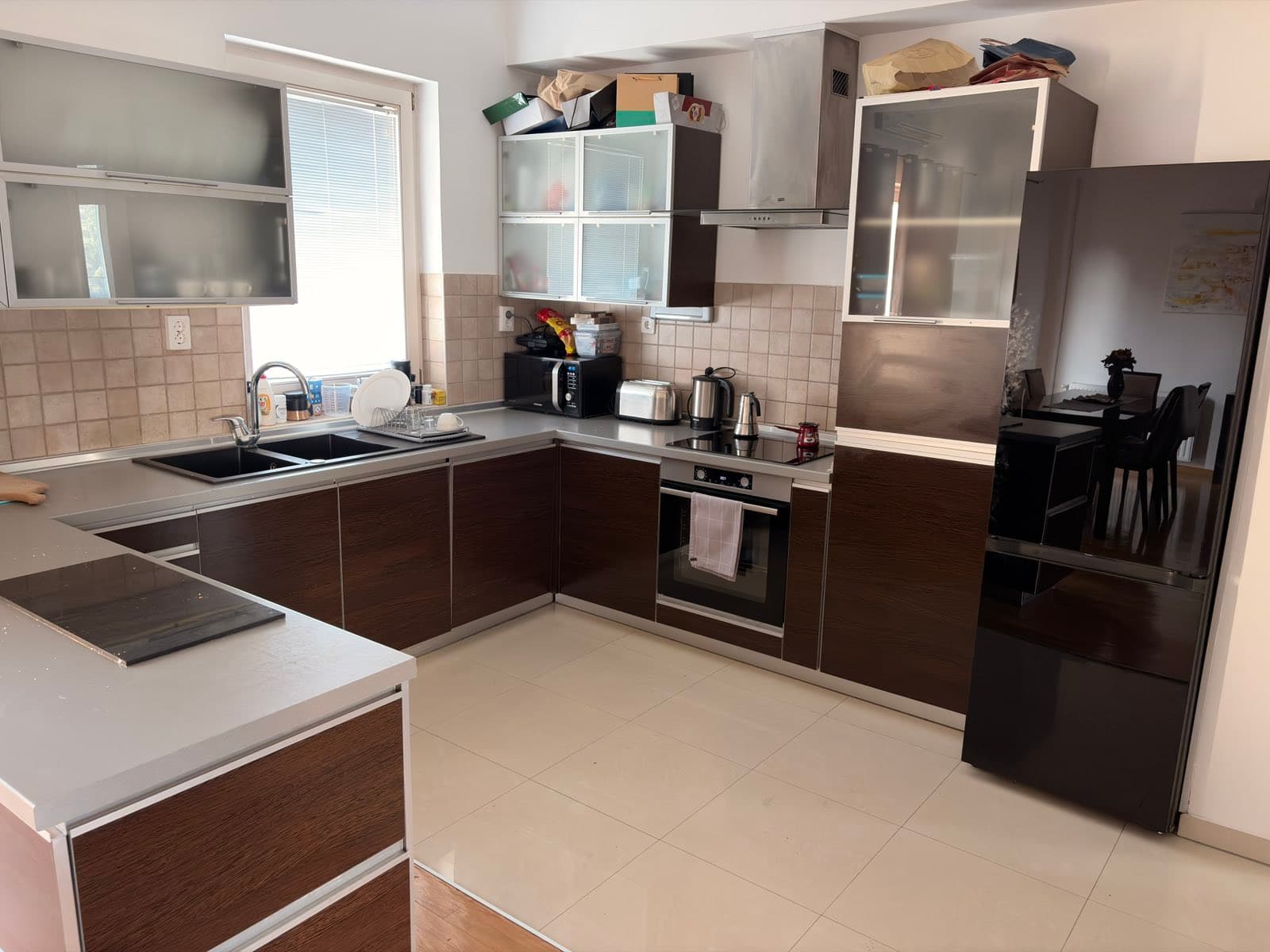 Стан 200м2 во Тафталиџе - За Изнајмување - Карпош - Слика 4