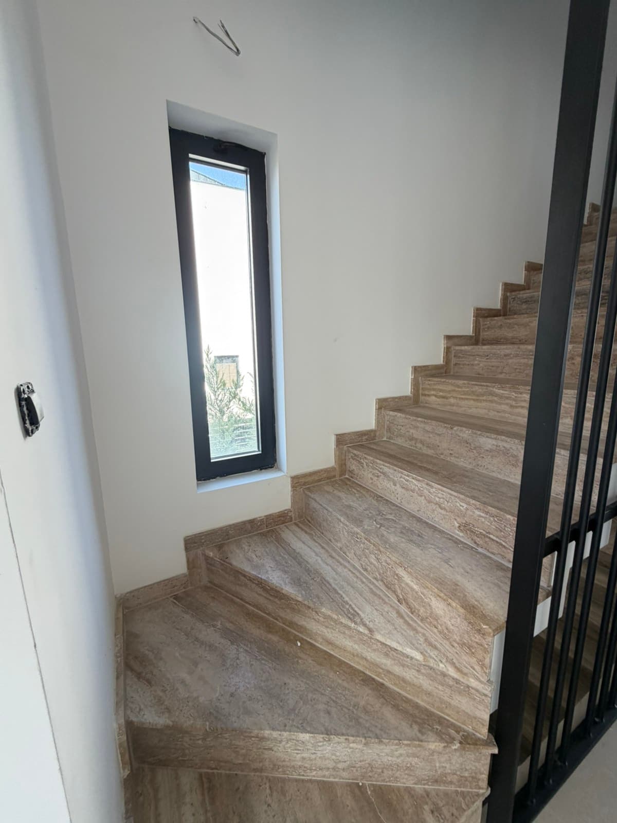 Modern house 211m² in Bardovci - For Sale - Bardovci - Image 4