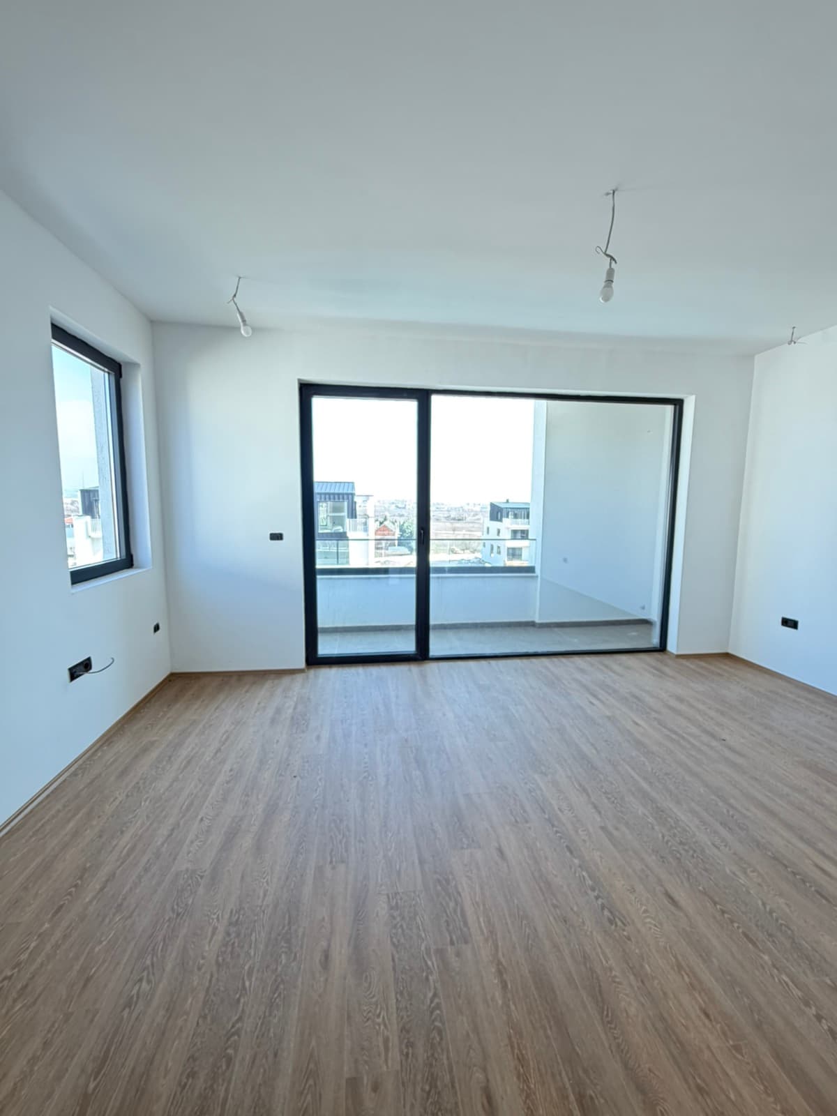 Modern house 211m² in Bardovci - For Sale - Bardovci - Image 9