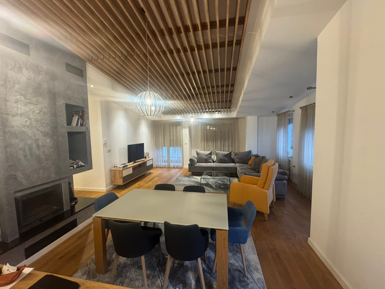 Модерен стан 100м2 на Водно - За Изнајмување - Водно - Слика 8