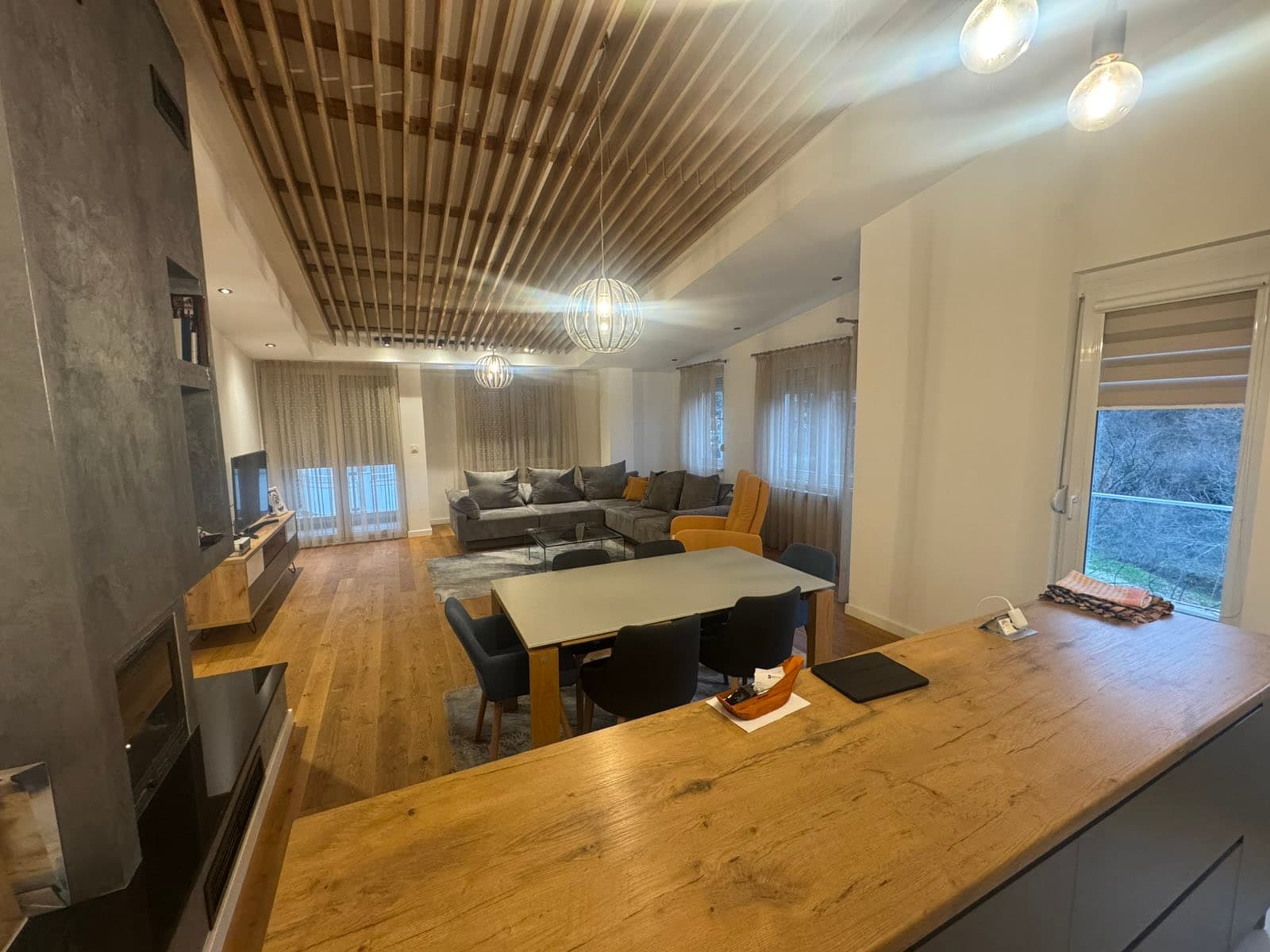 Модерен стан 100м2 на Водно - За Изнајмување - Водно - Слика 9