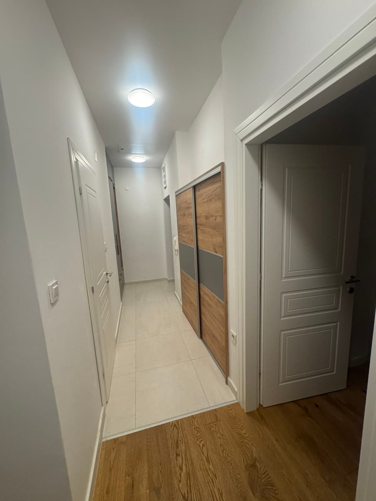 Модерен стан 100м2 на Водно - За Изнајмување - Водно - Слика 18