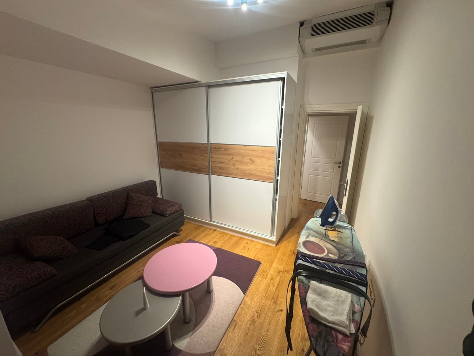 Модерен стан 100м2 на Водно - За Изнајмување - Водно - Слика 13