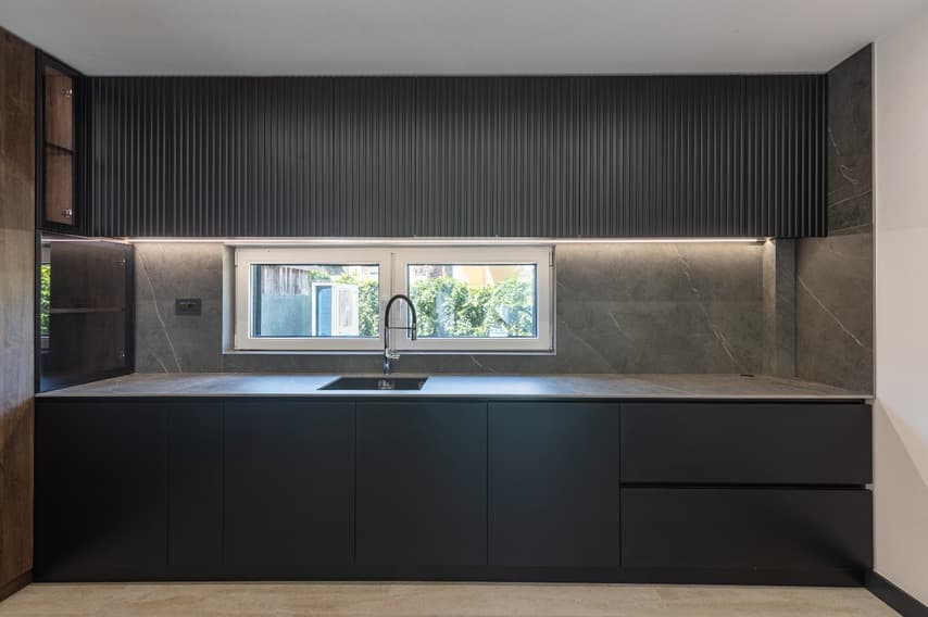 Exclusive house 600m2 in Vlae - For Rent - Karposh - Image 11